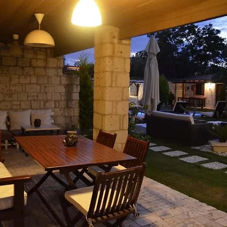 Morera Hotel